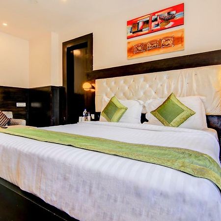 Lavish Inn Дхарамсала Екстериор снимка