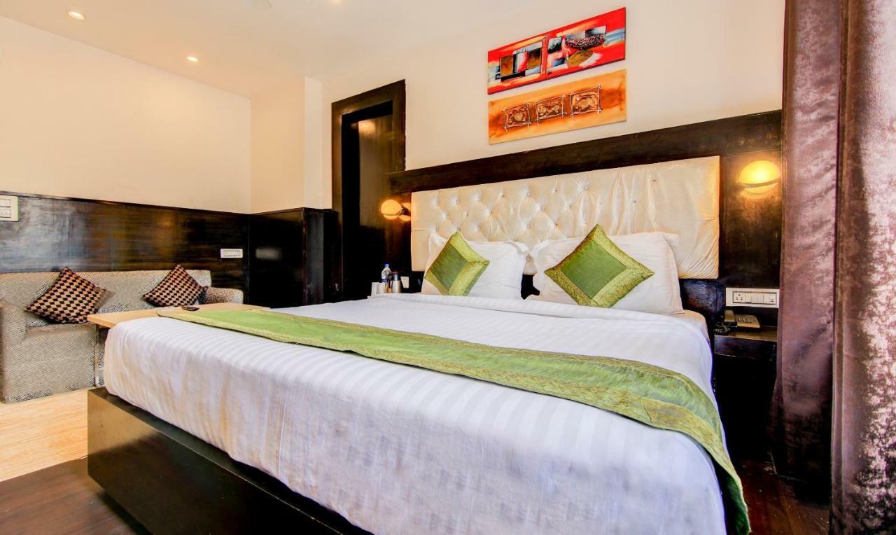 Lavish Inn Дхарамсала Екстериор снимка